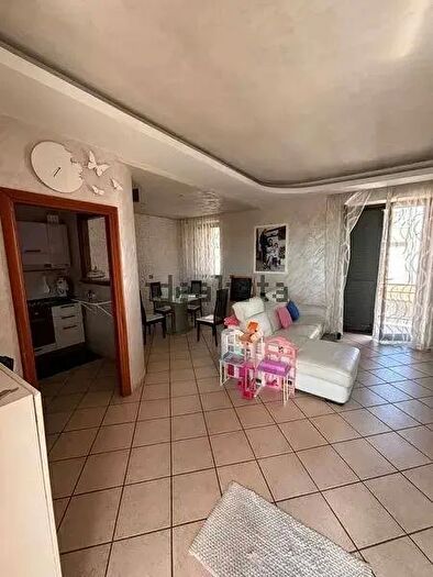 Appartamento trilocale in vendita in Via Padova Crispano, Crispano