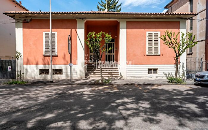 Appartamento quadrilocale in vendita in Via Valgimigli, Faenza