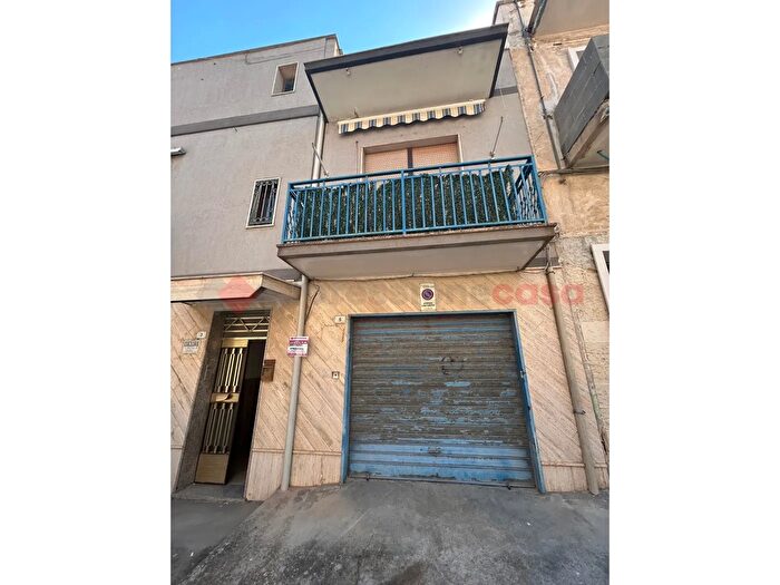 Appartamento trilocale in vendita in Via Padre Damiano Venneri, San Giorgio Ionico