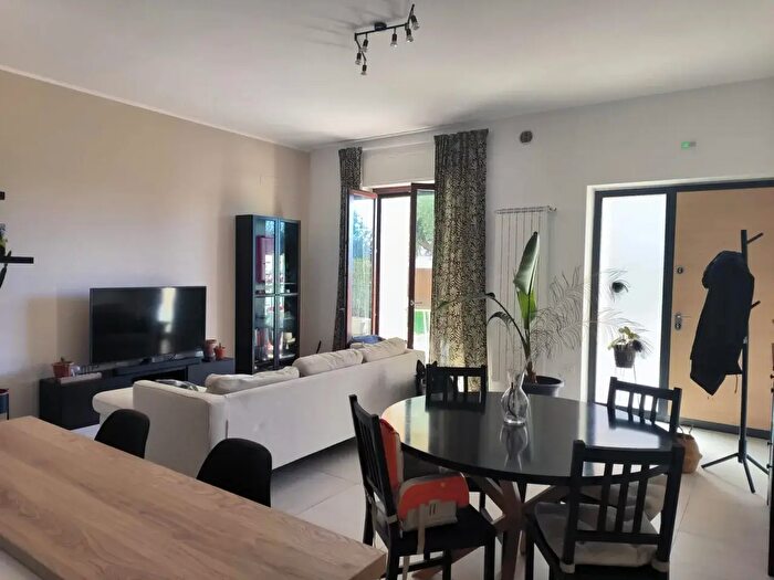 Appartamento quadrilocale in vendita in Via Maddalena, Vasto