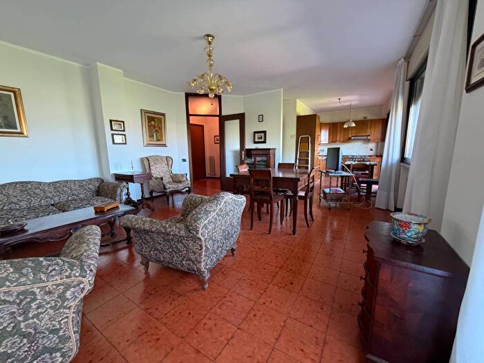 Appartamento quadrilocale in affitto in Viale Veneto, Centro, Conegliano