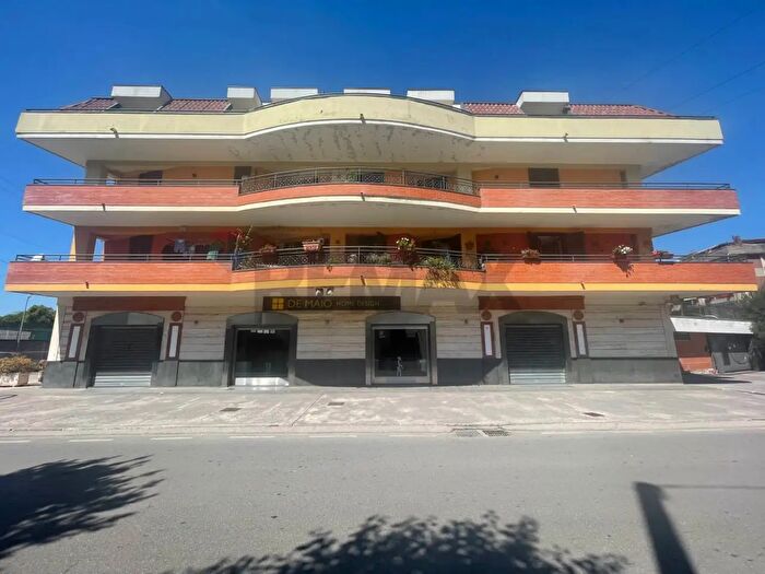 Appartamento con 5 locali in vendita in Via Iroma, Nocera Superiore