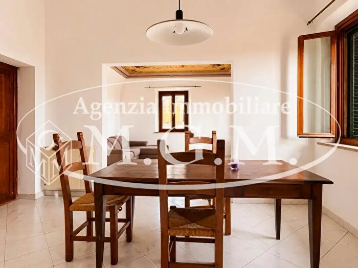 Appartamento quadrilocale in vendita in Cascina