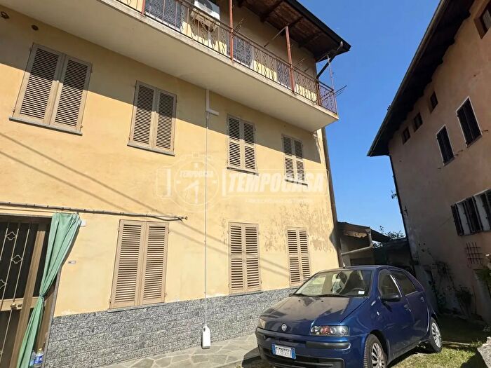 Casa con 5 locali in vendita in Frazione Bianco, Strona