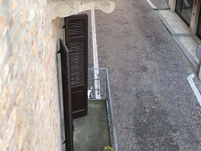 Appartamento con 9 locali in vendita in Via Sforza Caolzio, CastellArquato