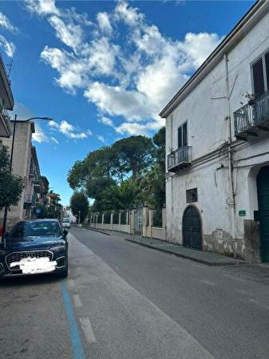 Appartamento con 6 locali in vendita in Via Giacomo Imbroda, Nola