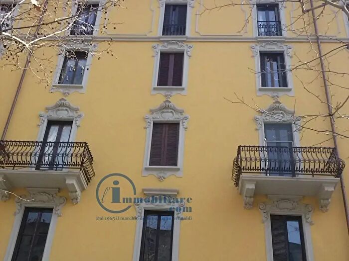 Appartamento monolocale in affitto in Via Ruggero di Lauria, Milano
