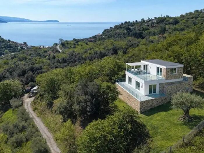 Casa quadrilocale in vendita in Ss, Pollica