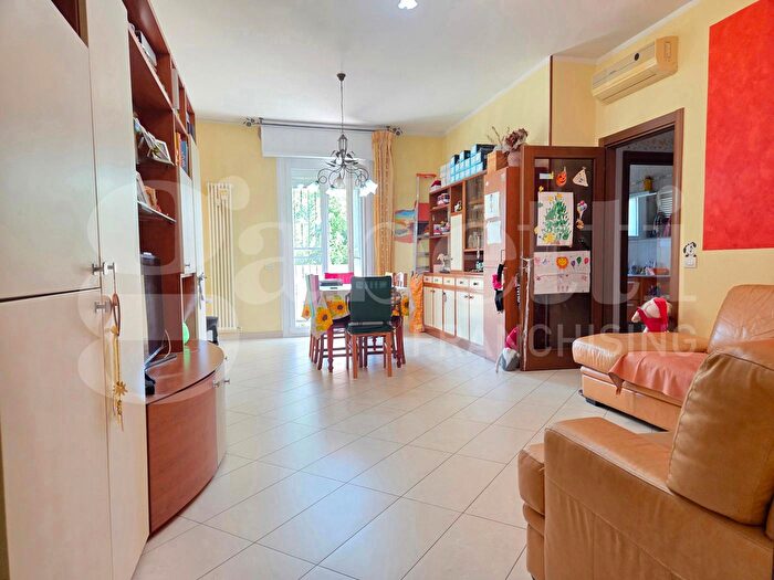 Appartamento quadrilocale in vendita in Via Porrettana, Sasso Marconi