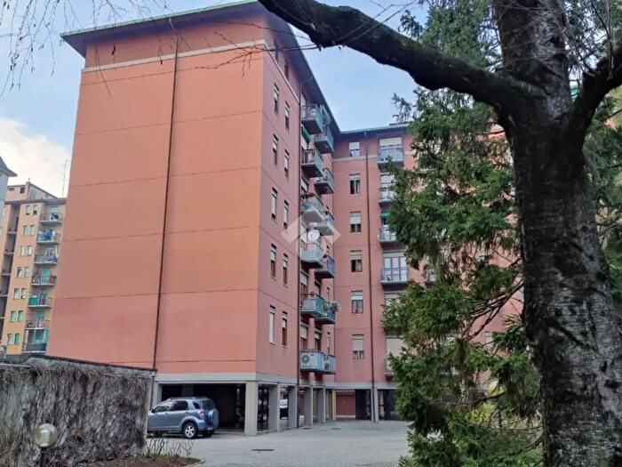 Case in Vendita e in Affitto - 3