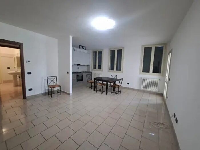 Appartamento trilocale in affitto in Via Tonino Taddei, Quattro Castella