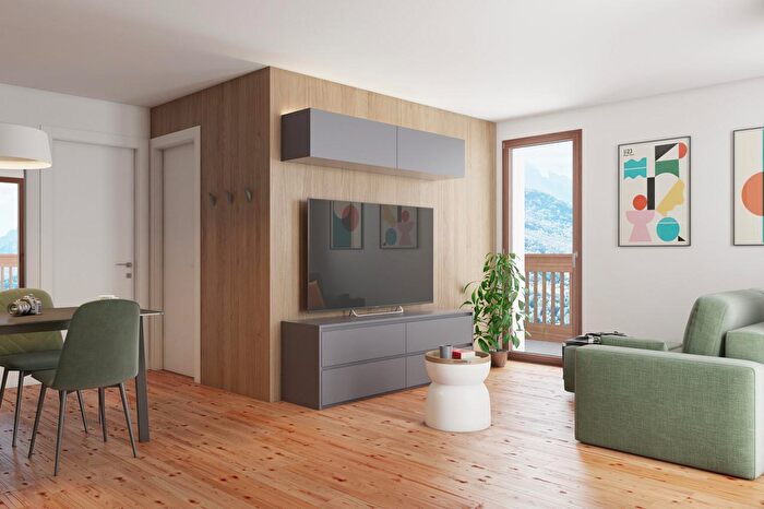 Appartamento trilocale in vendita in Via Pier Fortunato Calvi, Borca Di Cadore