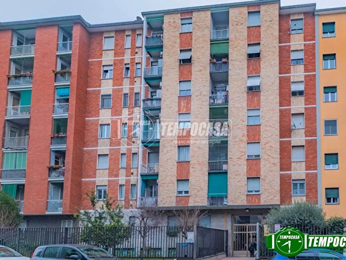 Appartamento monolocale in vendita in Via Sarzana, Milano