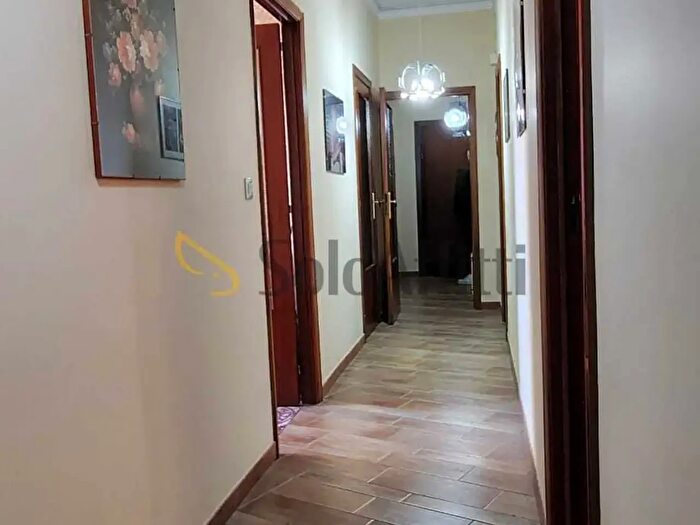 Appartamento quadrilocale in affitto in Catania