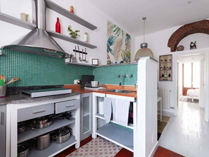 Appartamento monolocale in affitto in Via Savona, Giambellino, Milano