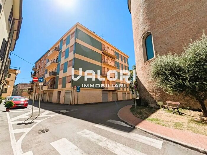 Appartamento trilocale in vendita in Via Sant'Agostino, Faenza