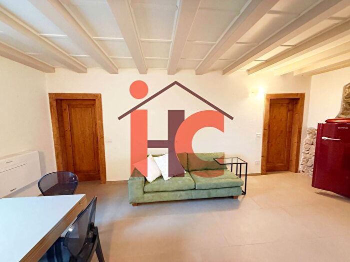 Appartamento trilocale in affitto in Via Borgo Canale, Colli, Bergamo