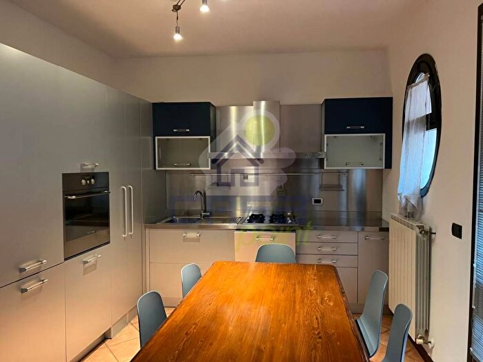 Appartamento quadrilocale in affitto in Via Villa Glori, Centro, Cremona