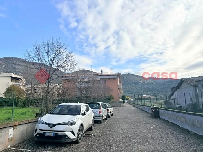 Appartamento quadrilocale in vendita in Strada Colle Nocello, Tivoli