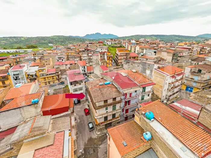 Casa con 10 locali in vendita in Via Giuseppe Mazzini, Misilmeri