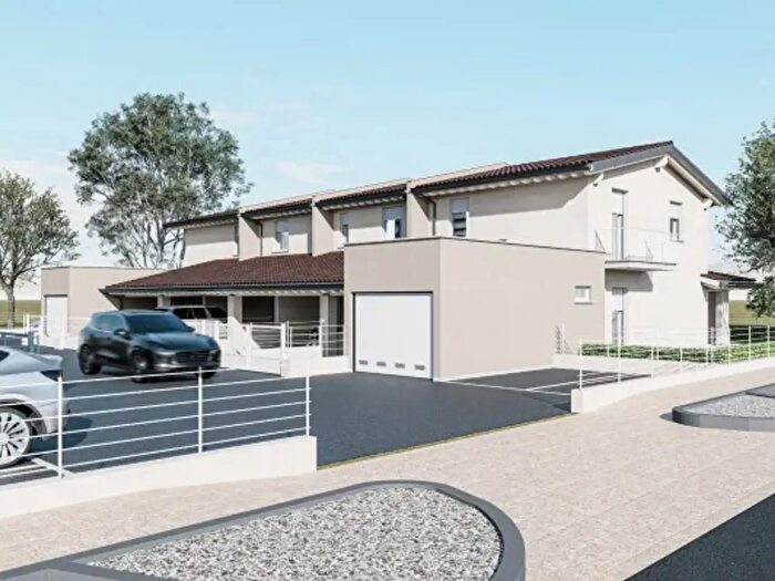 Case in Vendita e in Affitto - 3