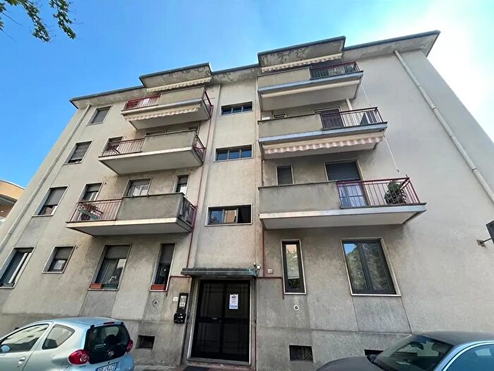 Appartamento quadrilocale in vendita in Via Vittorio Veneto, Seveso