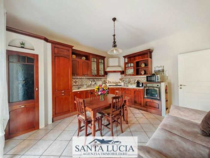 Appartamento con 6 locali in vendita in Canicatti