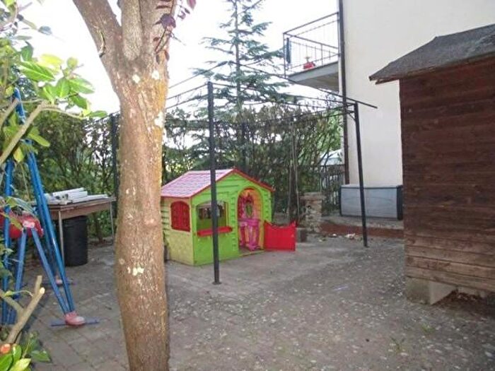 Appartamento con 5 locali in vendita in Bucine