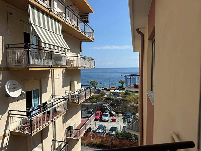 Appartamento quadrilocale in affitto in Noli Savona Sv, Noli