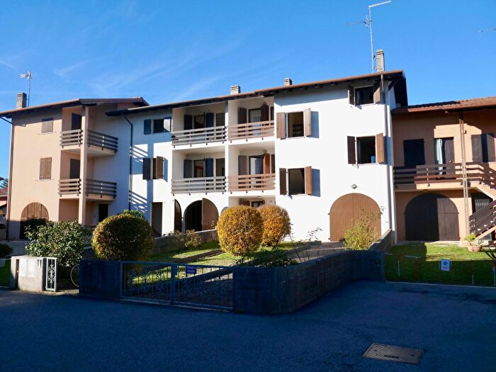 Casa con 5 locali in vendita in Pinzano Al Tagliamento
