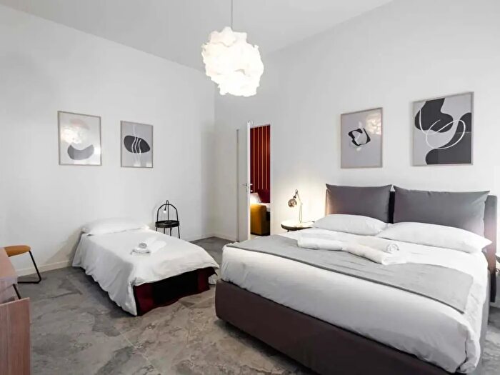 Appartamento monolocale in affitto in Via Errico Petrella, Milano