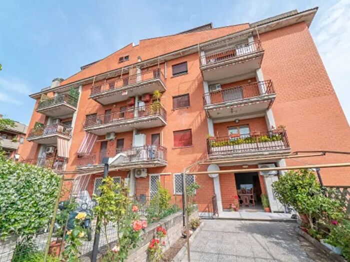 Appartamento quadrilocale in vendita in Strada Galli, Tivoli