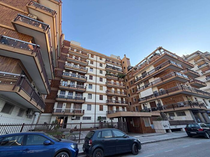 Appartamento trilocale in affitto in via cesare carelli, Immacolata, Foggia