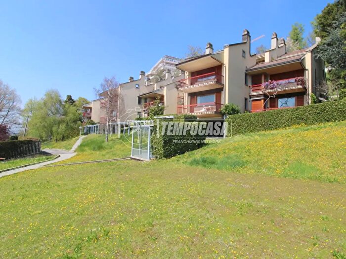 Appartamento quadrilocale in vendita in Via Nino Carboneri, Mondovi