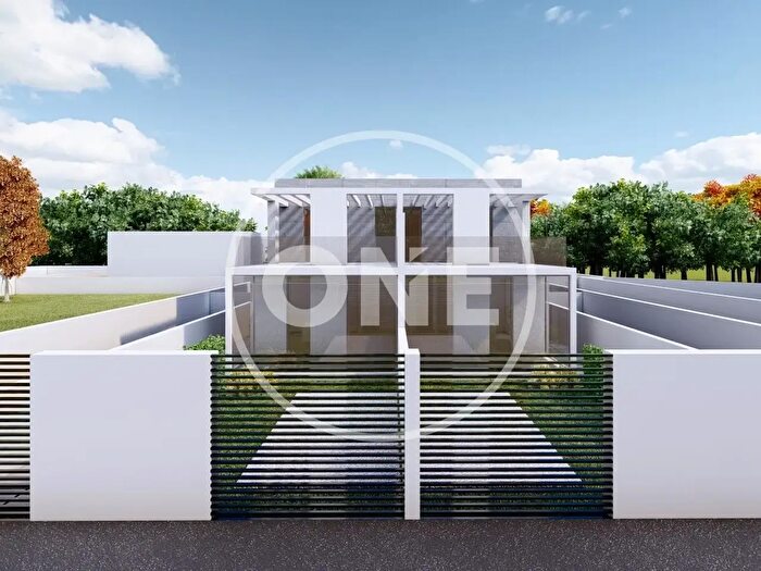 Casa trilocale in vendita in Via Rometta, Roma