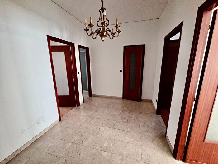 Appartamento trilocale in affitto in Corso Sebastopoli, Santa Rita, Torino