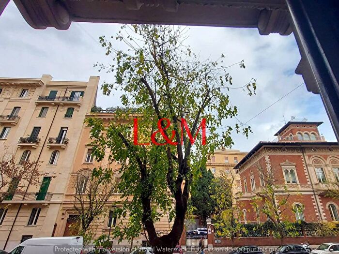 Appartamento quadrilocale in affitto in Via Crescenzio, Borgo, Roma