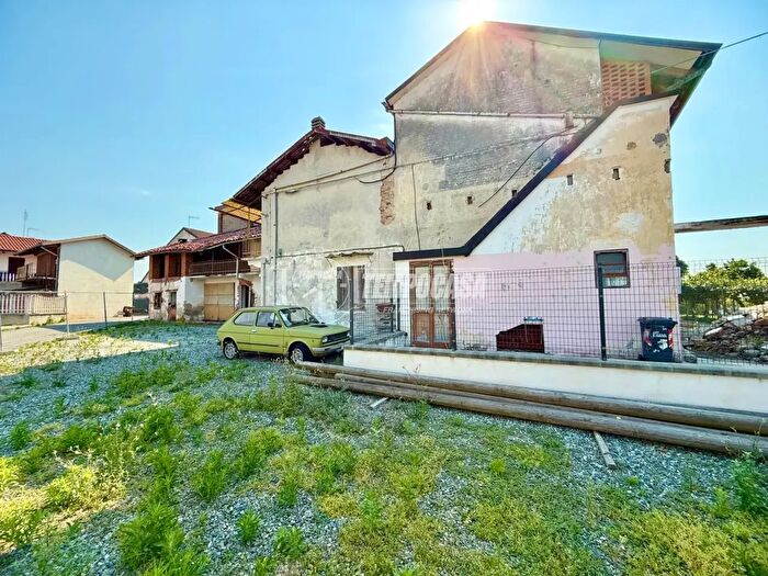 Casa quadrilocale in vendita in Strada Buratto Superiore, San Carlo Canavese