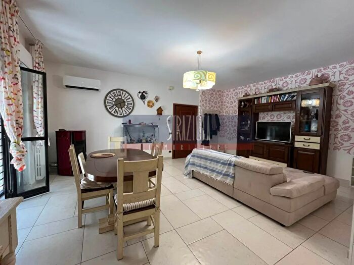 Appartamento trilocale in vendita in Via X Marzo, Modugno