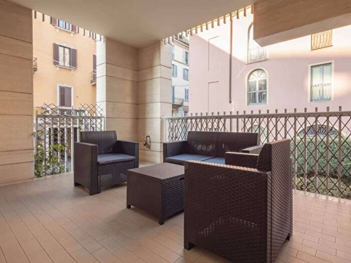 Appartamento bilocale in affitto in Via Lodovico Muratori, Porta Romana Medaglie dOro, Milano