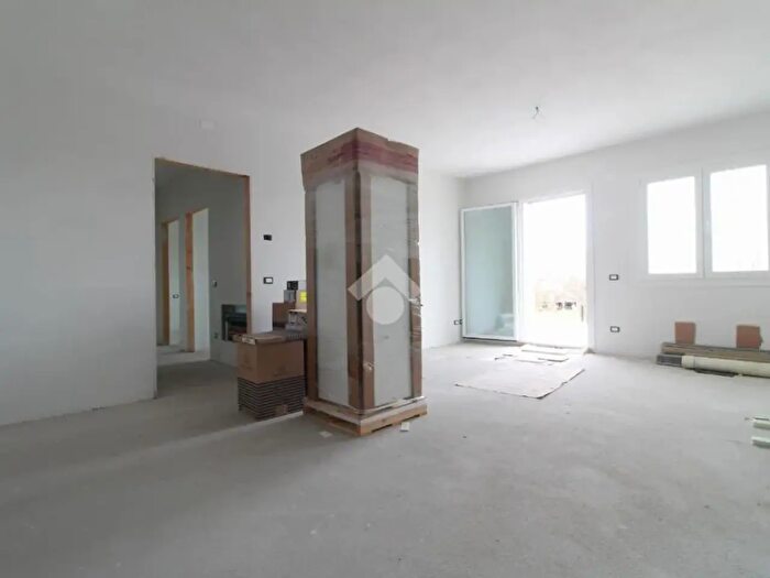 Appartamento quadrilocale in vendita in Meolo