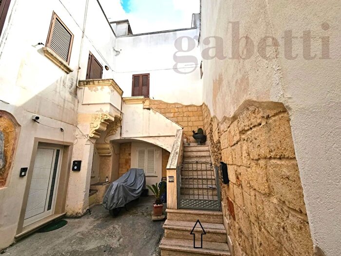 Appartamento con 5 locali in vendita in Via Margherita di Savoia, Copertino