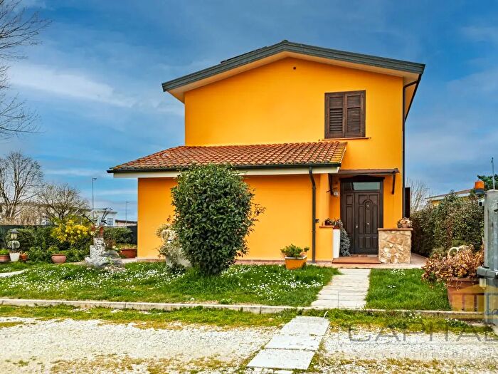 Casa con 5 locali in vendita in Fucecchio Fi, Fucecchio