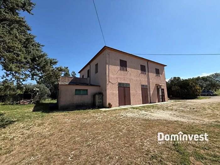 Casa con 5 locali in vendita in La Sgrilla, Manciano