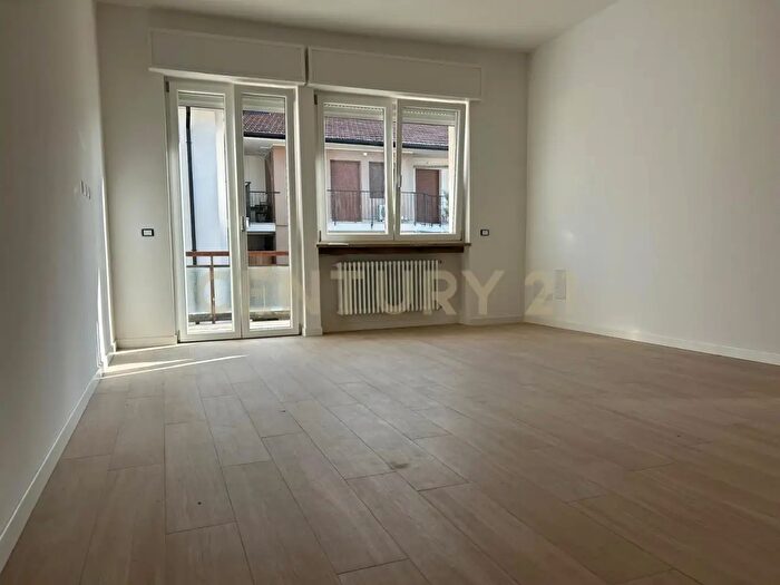 Appartamento quadrilocale in vendita in Via Merano, Verona