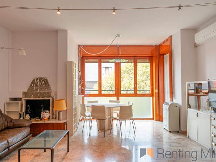 Appartamento quadrilocale in affitto in Via Giovanni Battista Bertini, Paolo Sarpi, Milano