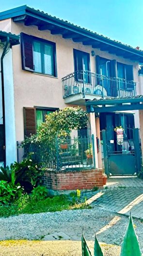 Casa trilocale in vendita in Corso Giovanni Josti Mortara, Mortara