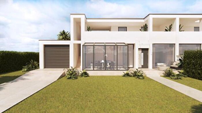 Casa quadrilocale in vendita in Via Antifonte di Ramnunte, Roma