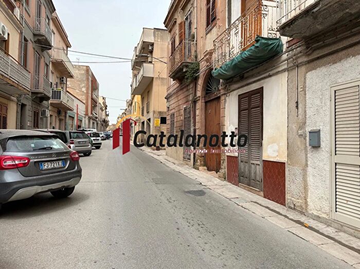 Appartamento in vendita in Via Quintino Sella Borgo S Francesco di Paola Castelvetrano Trapani Sicilia Italia, Castelvetrano