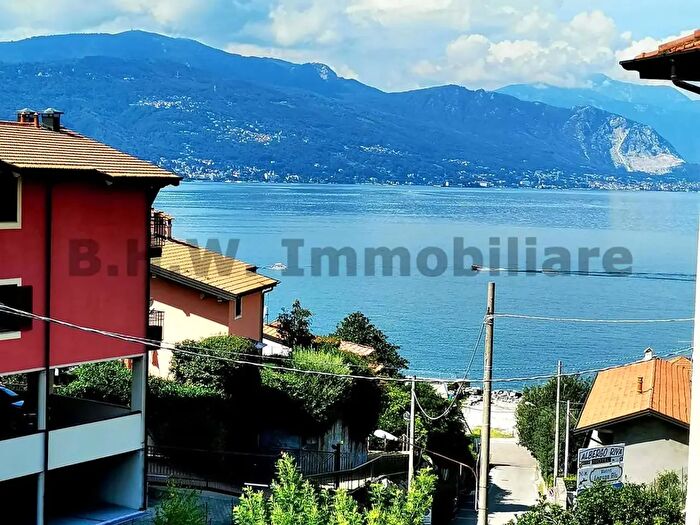 Appartamento bilocale in vendita in Leggiuno